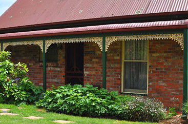 Killynaught Spa Cottages - Accommodation in Surfers Paradise 3
