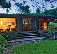 Cow Bay Homestay Bed and Breakfast - Accommodation in Surfers Paradise