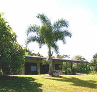 Daintree Mountain View Retreat and Vanilla Beans - Accommodation in Surfers Paradise