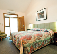 Gundaroo Colonial Inn - Accommodation in Surfers Paradise