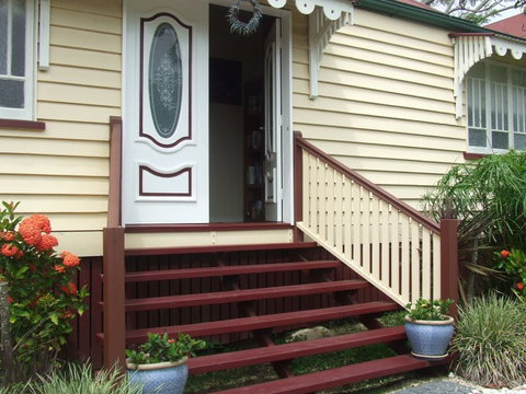 Kin Kin Manor - Accommodation in Surfers Paradise 6