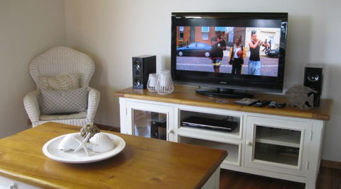Tranquility Beach House - Accommodation in Surfers Paradise 2