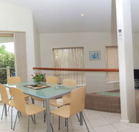 Parker By The Sea - Accommodation in Surfers Paradise