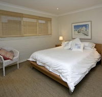 Absolute Waterfront at Hyams Beach - Elandra - Accommodation in Surfers Paradise
