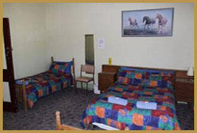 Tibooburra Hotel - Accommodation in Surfers Paradise 2