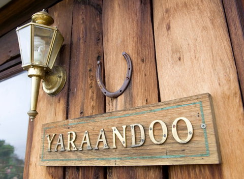 Yaraandoo Lakeside Retreat - Accommodation in Surfers Paradise 0
