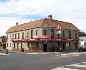 Cooma Hotel - Accommodation in Surfers Paradise 0