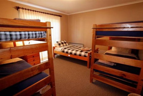 Three Way Inn - Accommodation in Surfers Paradise 2