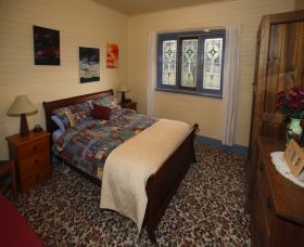 Ando NSW Accommodation in Surfers Paradise