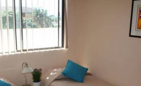 At Forster Holiday Apartment - Lake Street - Accommodation in Surfers Paradise 1