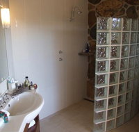 Clarendon Forest Retreat - Accommodation in Surfers Paradise