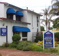 Alabaster Motor Inn - Accommodation in Surfers Paradise