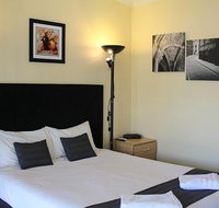 Taree Highway Motor Inn - Accommodation in Surfers Paradise