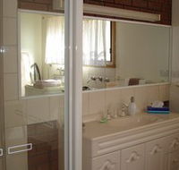 Murray Bank Holiday Units and Yabby Farm - Accommodation in Surfers Paradise