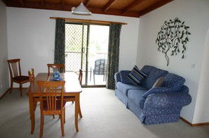 Murray Bank Holiday Units And Yabby Farm - Accommodation in Surfers Paradise 3