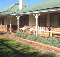 Gundagai Historic Cottages Bed and Breakfast - Accommodation in Surfers Paradise