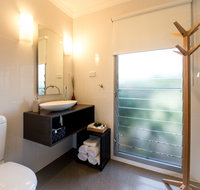 Blackwattle Luxury Retreats - Accommodation in Surfers Paradise