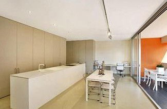 Apartment Hotel - The 150 Apartments - Accommodation in Surfers Paradise 3
