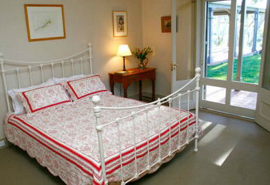 Brucedale Cottage - Accommodation in Surfers Paradise 2