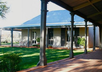 Brucedale Cottage - Accommodation in Surfers Paradise 4