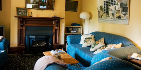 Buddens B And B Guesthouse And Tearoom - Accommodation in Surfers Paradise 1