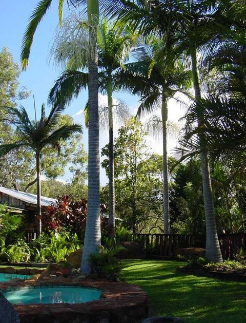 Hidden Valley Cabins - Accommodation in Surfers Paradise 0