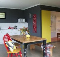 Deshons Retreat - Accommodation in Surfers Paradise