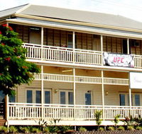 Gracemere Hotel - Accommodation in Surfers Paradise