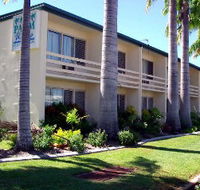 Palm Waters Holiday Villas - Accommodation in Surfers Paradise