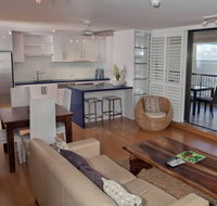 Cairns Aquarius on The Esplanade - Accommodation in Surfers Paradise