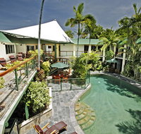 Bay Village Tropical Retreat Cairns - Accommodation in Surfers Paradise