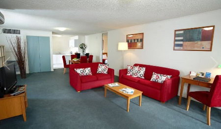 Studfield VIC Accommodation in Surfers Paradise