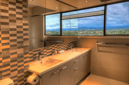 Esplanade Luxury Beachfront Apartments - Accommodation in Surfers Paradise 2