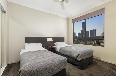 Bridgewater Apartments - Accommodation in Surfers Paradise 0