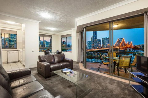 Bridgewater Apartments - Accommodation in Surfers Paradise 4