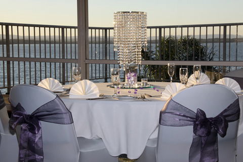 Beachcomber Hotel - Accommodation in Surfers Paradise 1