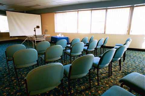 Beachcomber Hotel - Accommodation in Surfers Paradise 2
