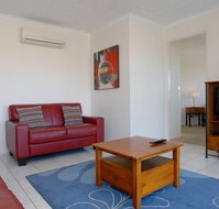 Kings Way Apartments - Accommodation in Surfers Paradise