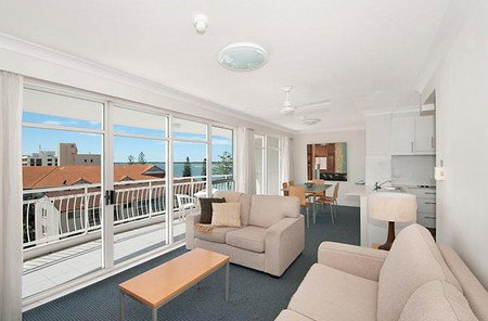 Atrium Resort - Accommodation in Surfers Paradise 2
