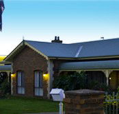 Lincoln Cottage Motor Inn - Accommodation in Surfers Paradise
