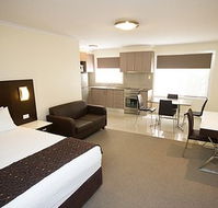 Country Comfort Premier Motel - Accommodation in Surfers Paradise