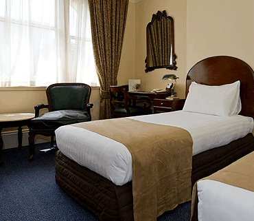 Hadleys Hotel - Accommodation in Surfers Paradise
