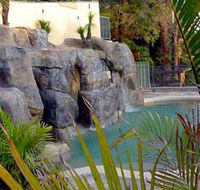 Crusoes Holiday Apartments - Accommodation in Surfers Paradise