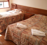 Beaconsfield Lodge Motel