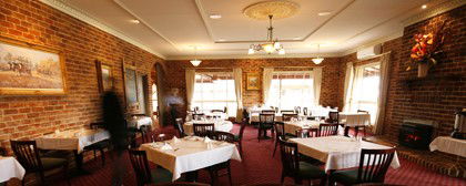Best Western A Trapper's Motor Inn - Accommodation in Surfers Paradise 3