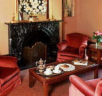 Mount Lofty House-M Gallery Collection - Accommodation in Surfers Paradise