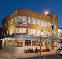 Alpine Hotel - Accommodation in Surfers Paradise
