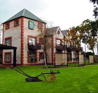 St Francis Winery - Accommodation in Surfers Paradise