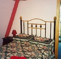 Ringwood Hotel - Accommodation in Surfers Paradise