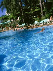 Comfort Inn & Suites Mari Court - Accommodation in Surfers Paradise 0